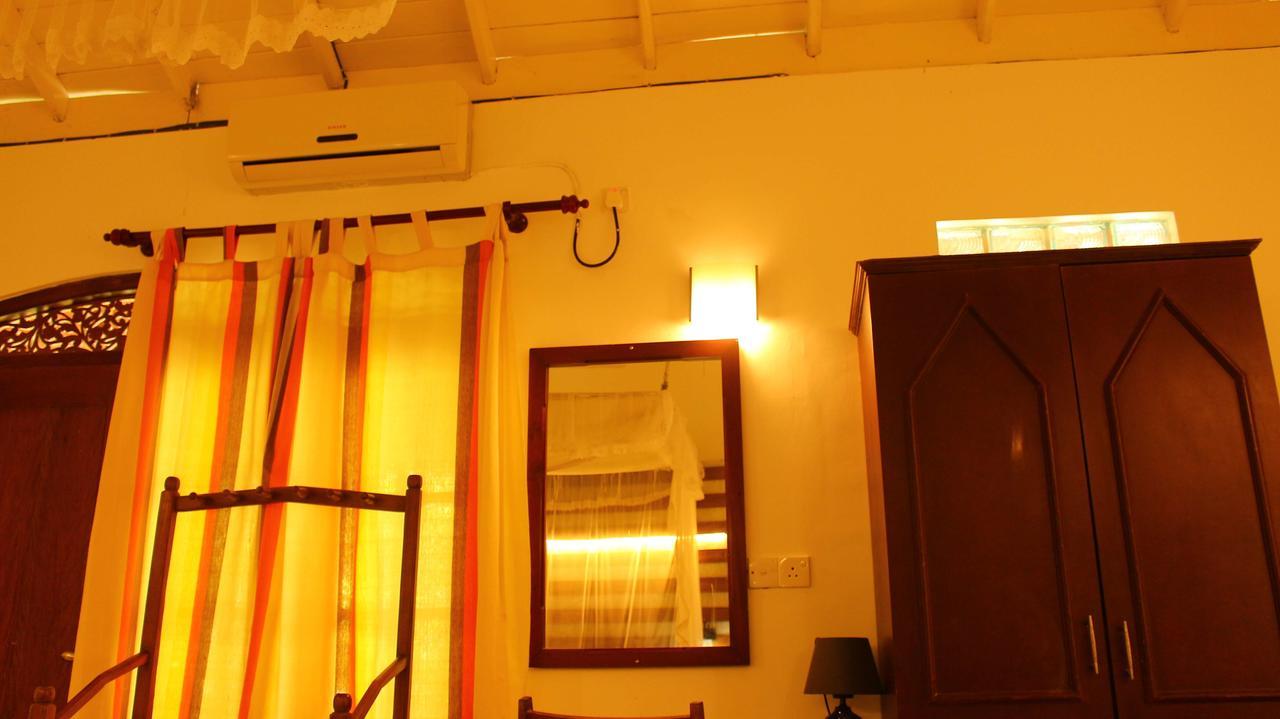 Primrose Guest House Unawatuna Exterior photo